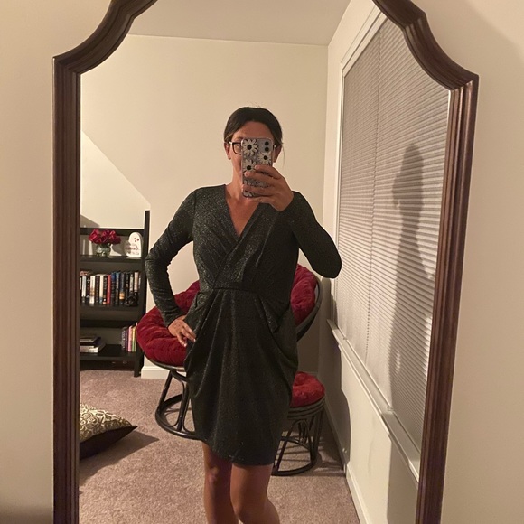 BCBGeneration Black sparkle dress. Never worn - Picture 3 of 4